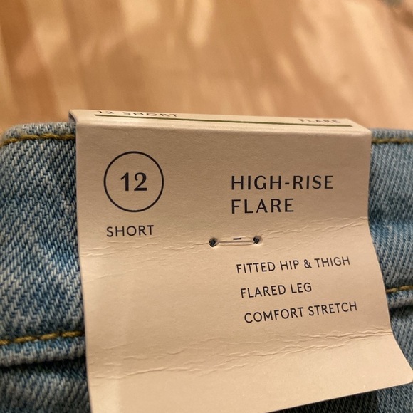 Women's High-Rise Flare Jeans - Universal
Thread™ Light Wash 12 Short - Picture 7 of 7